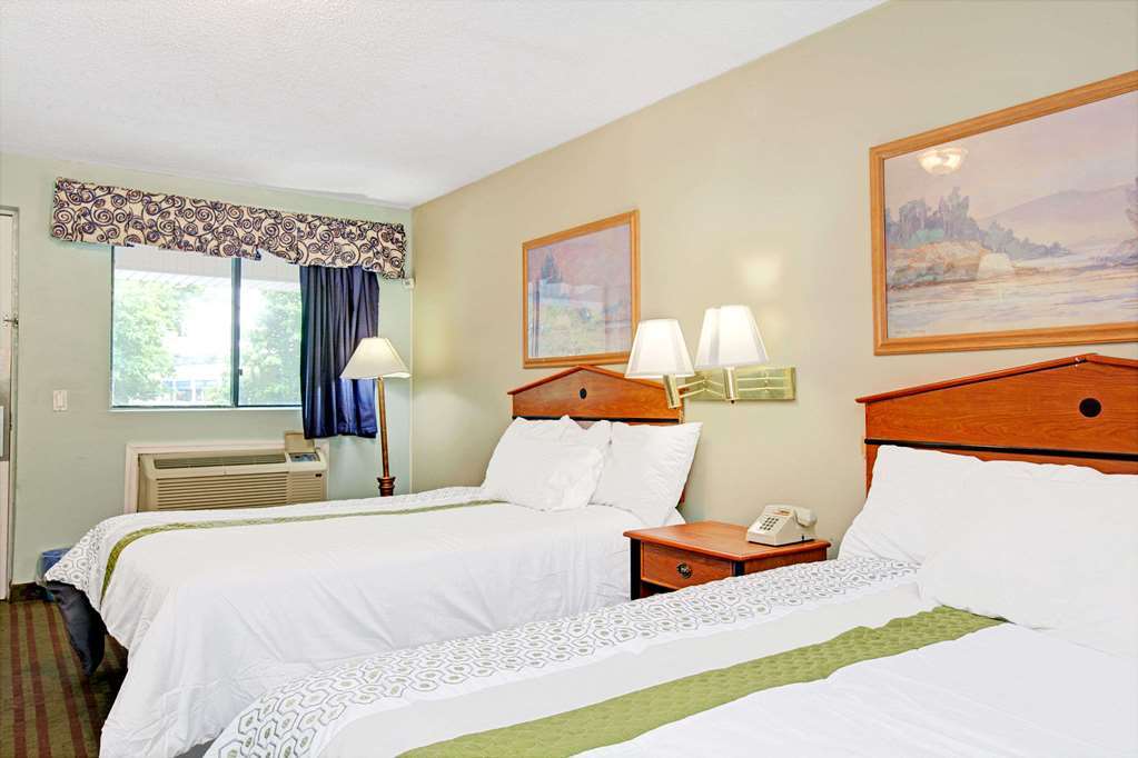 Oyo Hotel Edison Nj Route 1 Rum bild